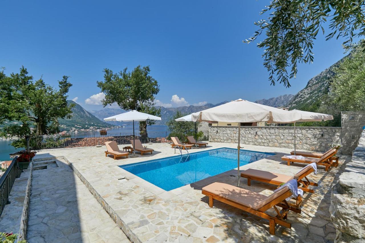 Kotor Sunset Apartments Exterior photo