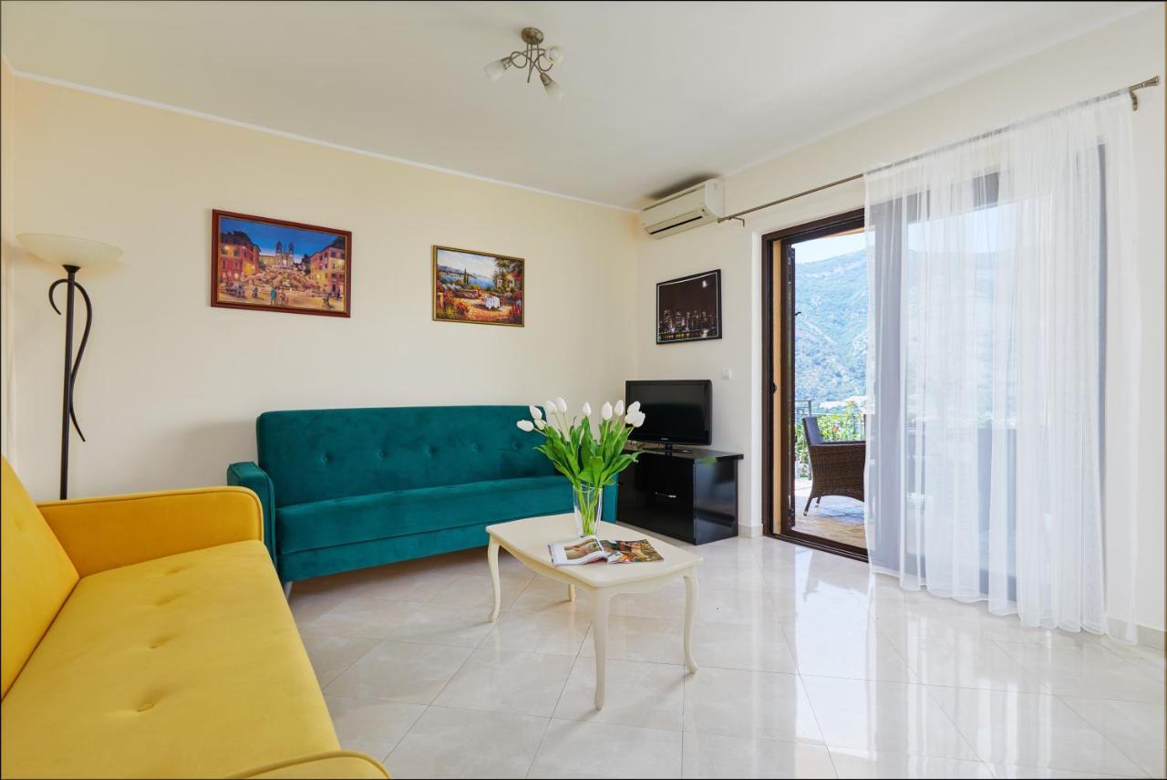 Kotor Sunset Apartments Exterior photo